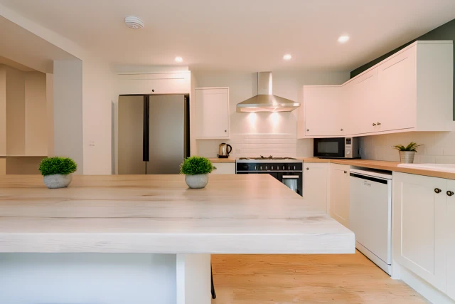 1 Chedworth Street - プリマスの学生向け宿泊施設 - 8 Bedrooms