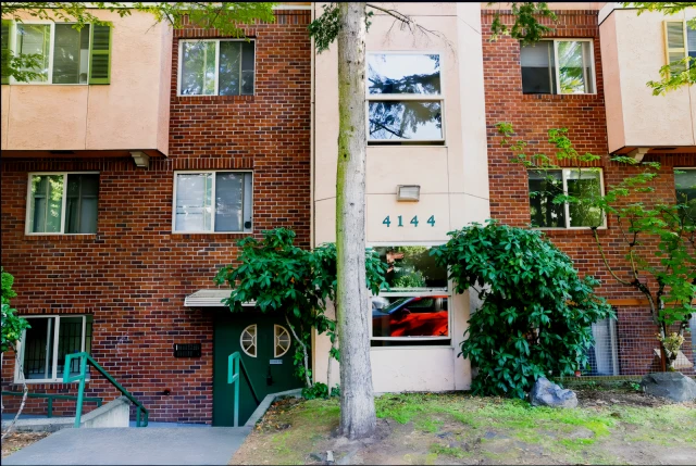 Echo Apartments