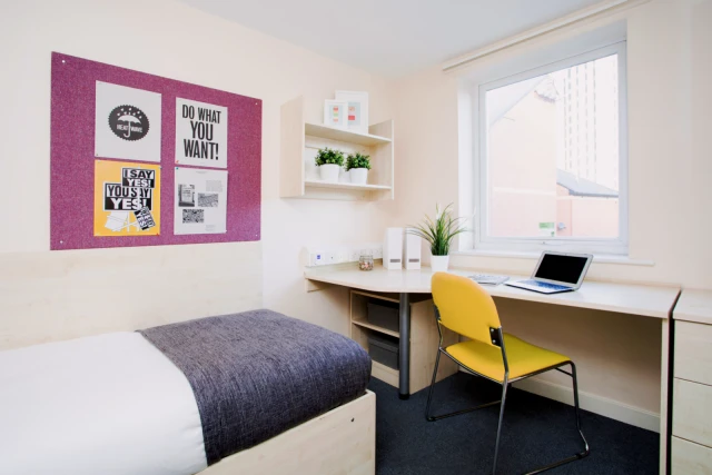 uhomes.com | Student Accommodation, Housing, Flats, Apartments for Rent