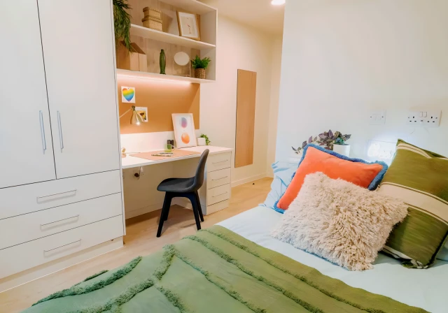 uhomes.com | Student Accommodation, Housing, Flats, Apartments for Rent