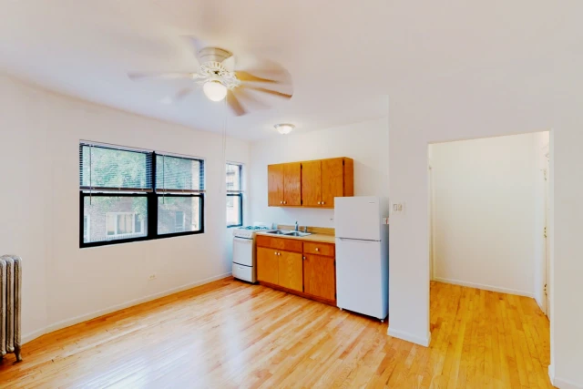 5500 S. Cornell Avenue 2