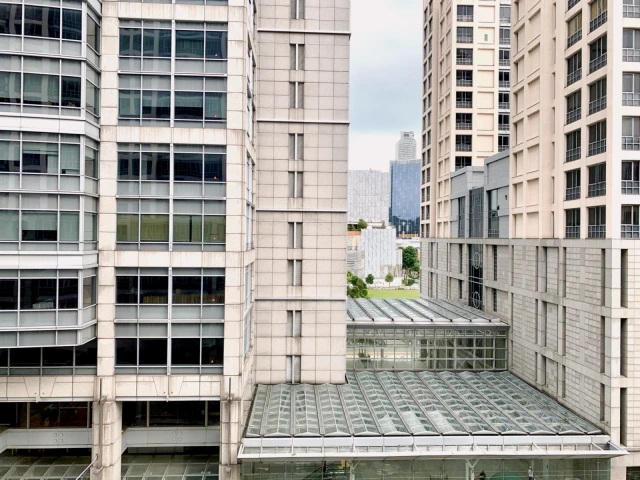 UE Square Residences - HC