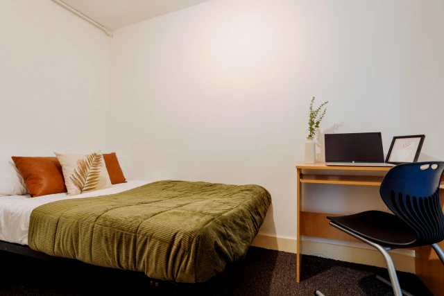 uhomes.com | Student Accommodation, Housing, Flats, Apartments for Rent