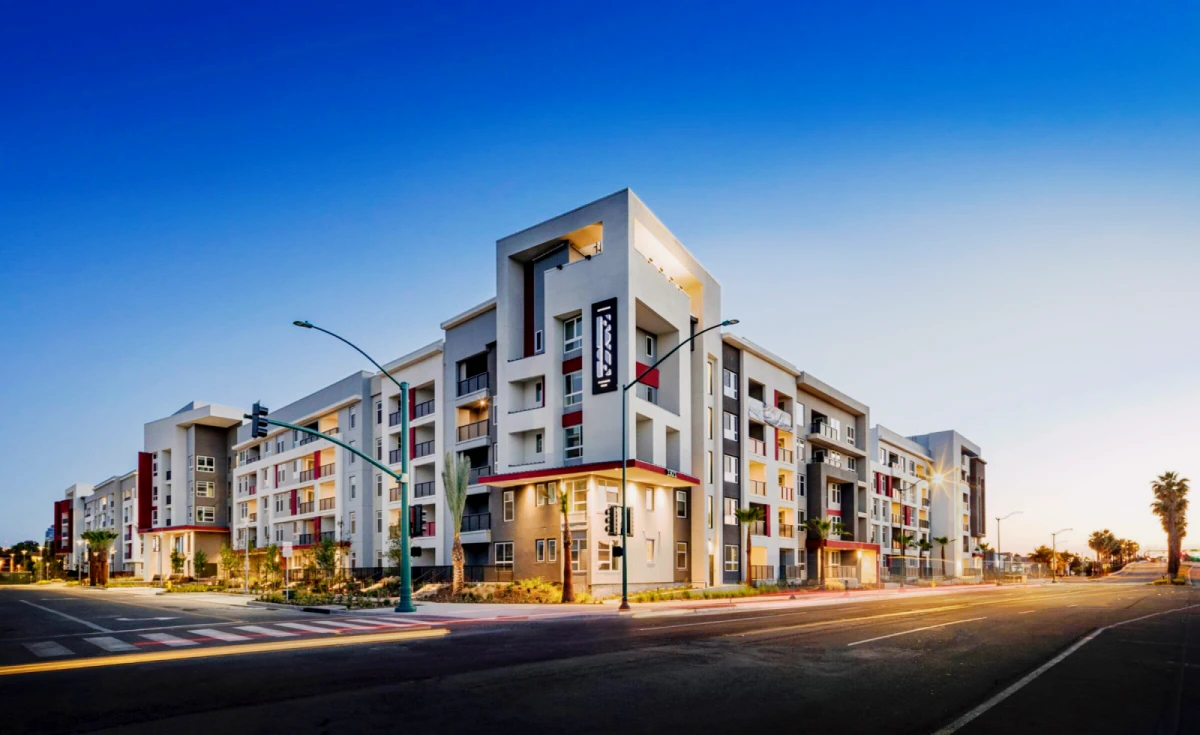 Edge Apartments - Anaheim student accommodation