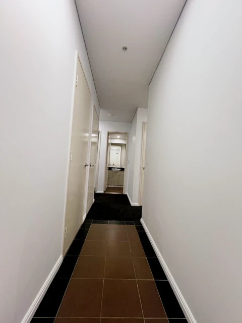 5 Crescent St 3