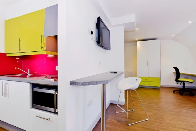 uhomes.com | Student Accommodation, Housing, Flats, Apartments for Rent
