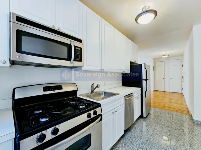 282 Cabrini Boulevard 1