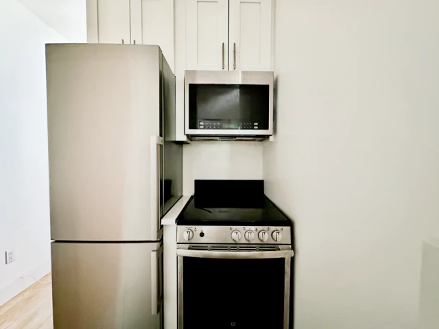 29 West 12th Street 2