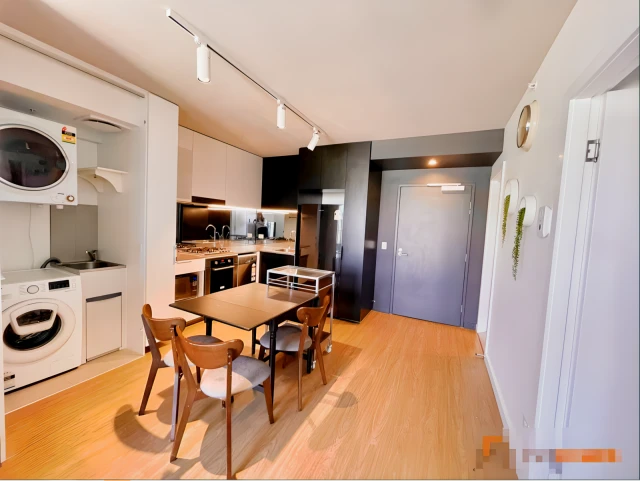 11 Carriage St 3