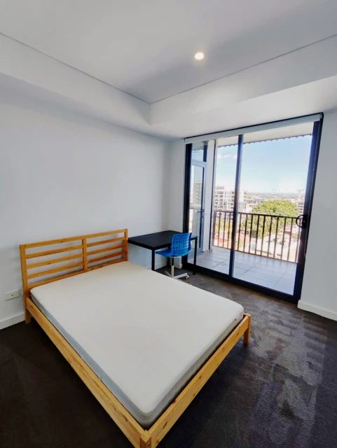 107 Dalmeny Ave 3
