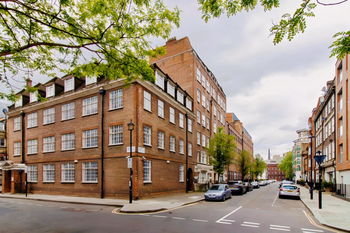 Two-bedroom apartment in Westminster, London 0