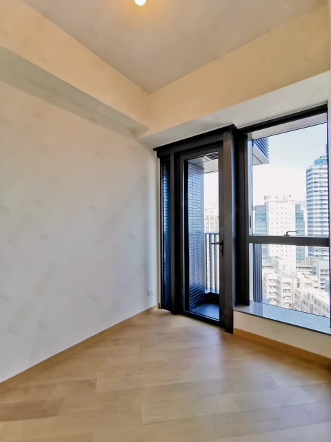 NOVUM WEST・TOWER 1 3