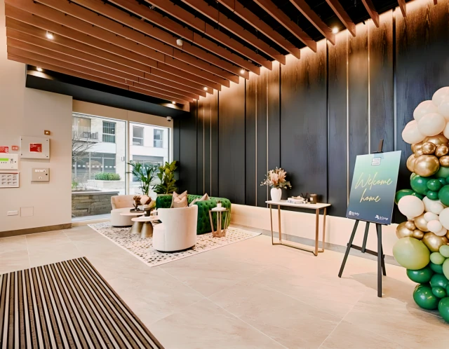 Quay Walk 26700# 1