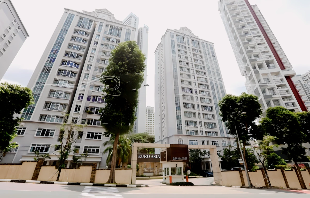 Euro Asia Court - EvoHouse 0