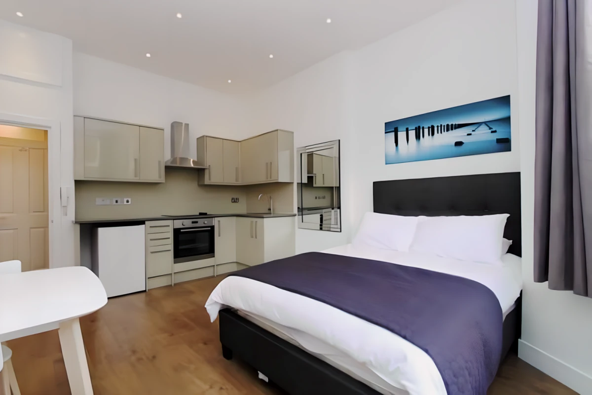 LH-Nevern Place 0
