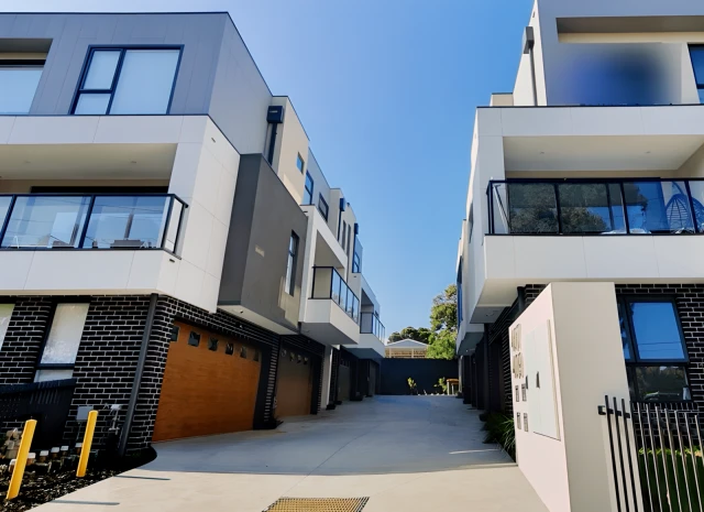409 Burwood Hwy