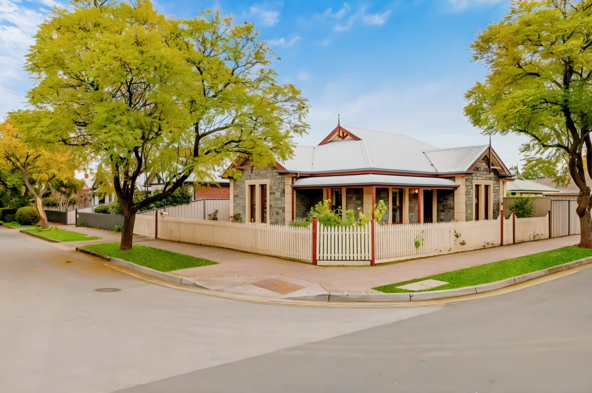 2 Alexander Avenue 0