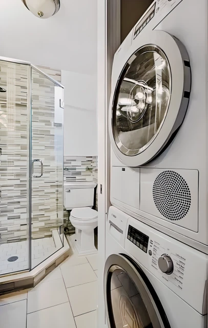 47 1/2 East 1st Street - New York student accommodation - 2 beds 2 baths
