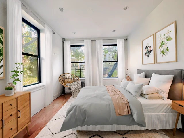 684 Riverside Drive 4