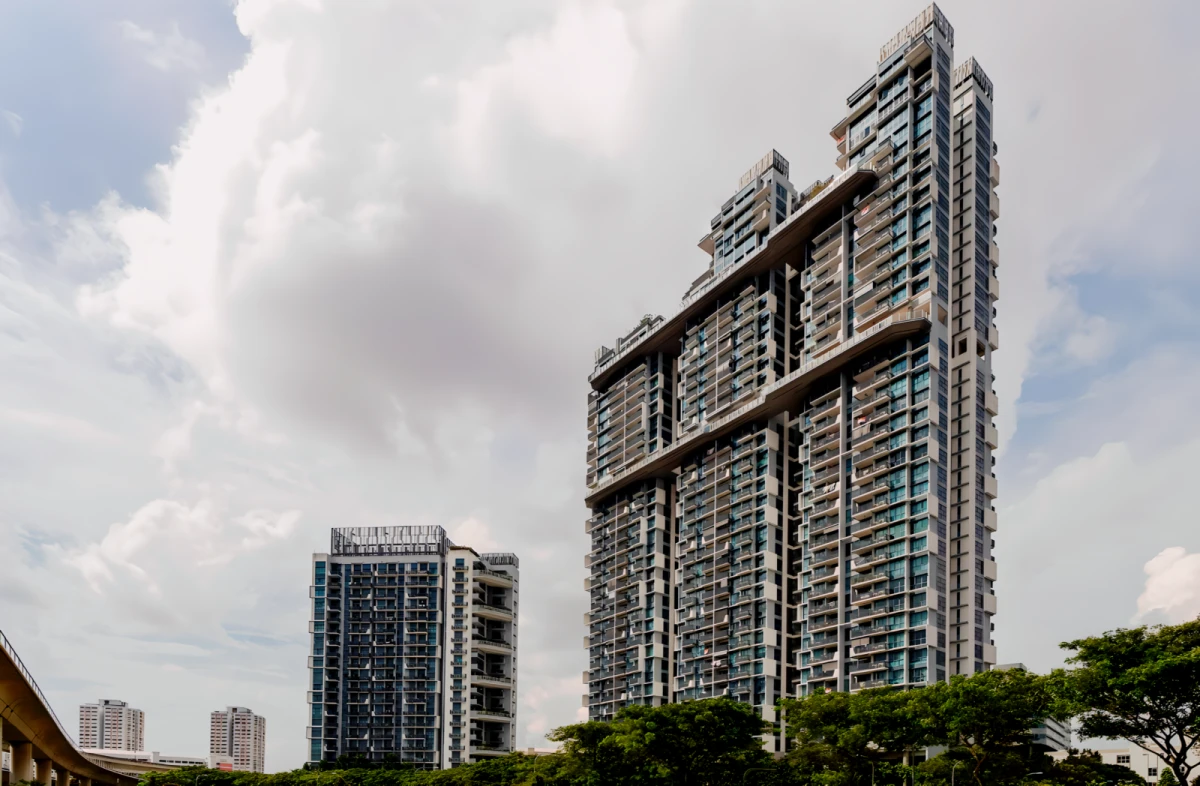 J Gateway - BESPOKE 0