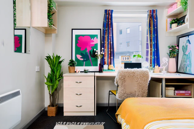 uhomes.com | Student Accommodation, Housing, Flats, Apartments for Rent