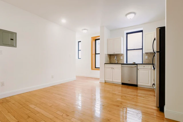 255 Fort Washington Avenue 2