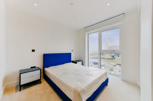 GS-White City Living 1