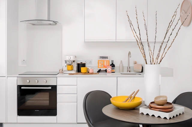 Kirkstall Road 28584# 1