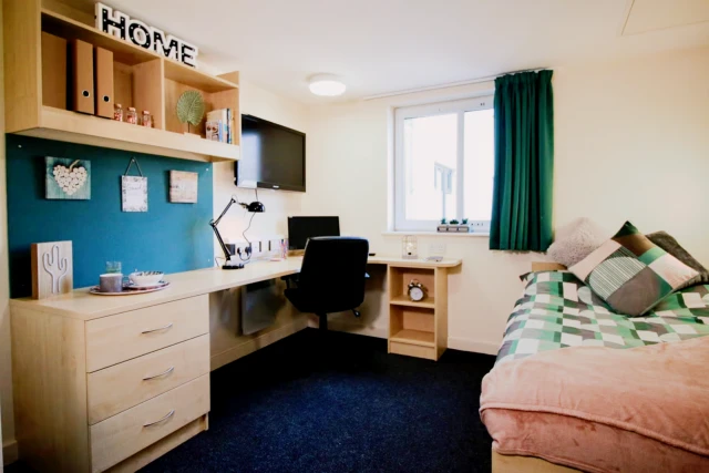 uhomes.com | Student Accommodation, Housing, Flats, Apartments for Rent