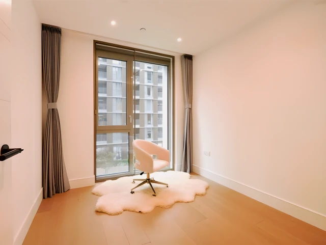 LH-Salisbury House 2