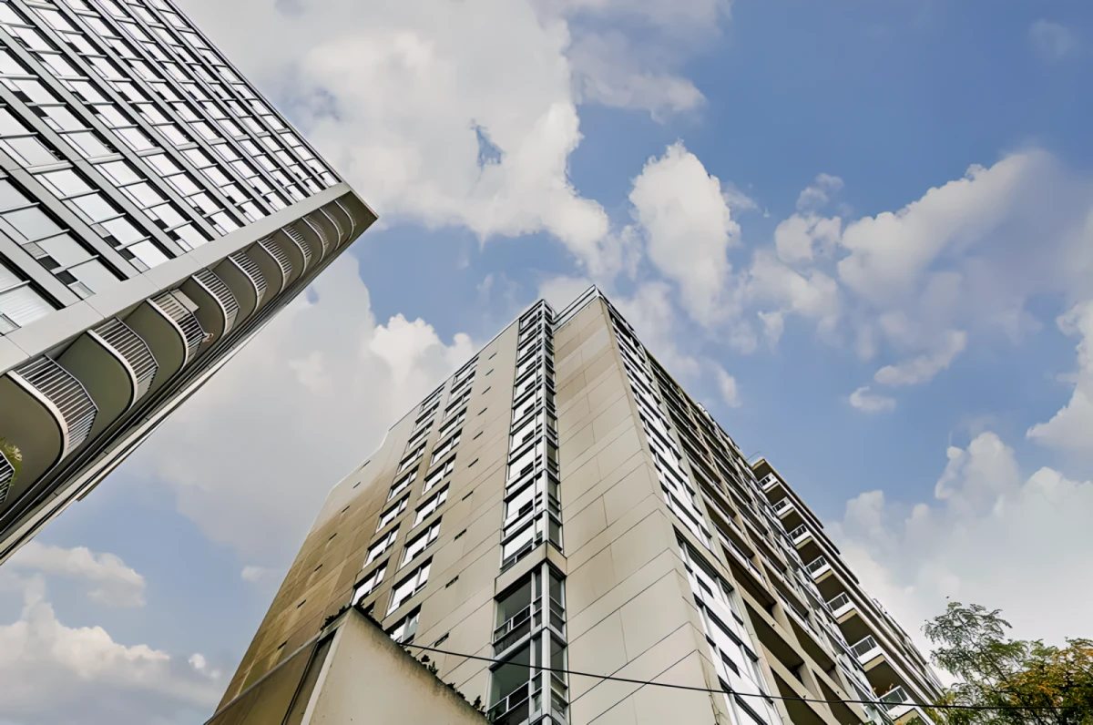 43 Eglinton Avenue East Condos 0