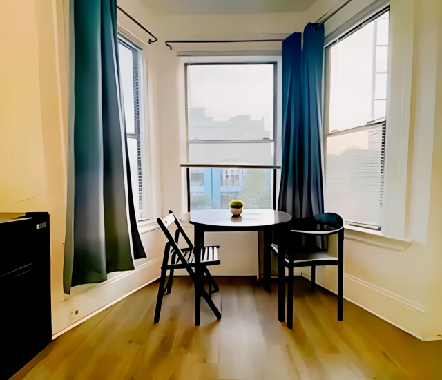 251 9th Street Residences 4