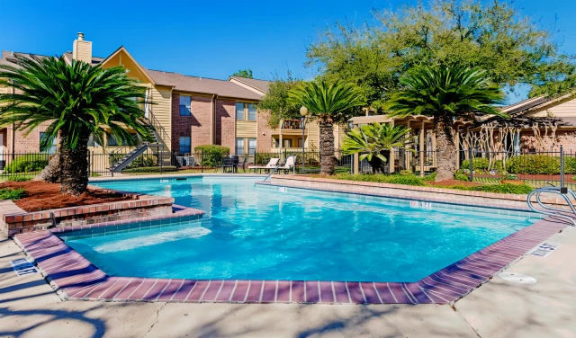 Ashford Strawbridge 2