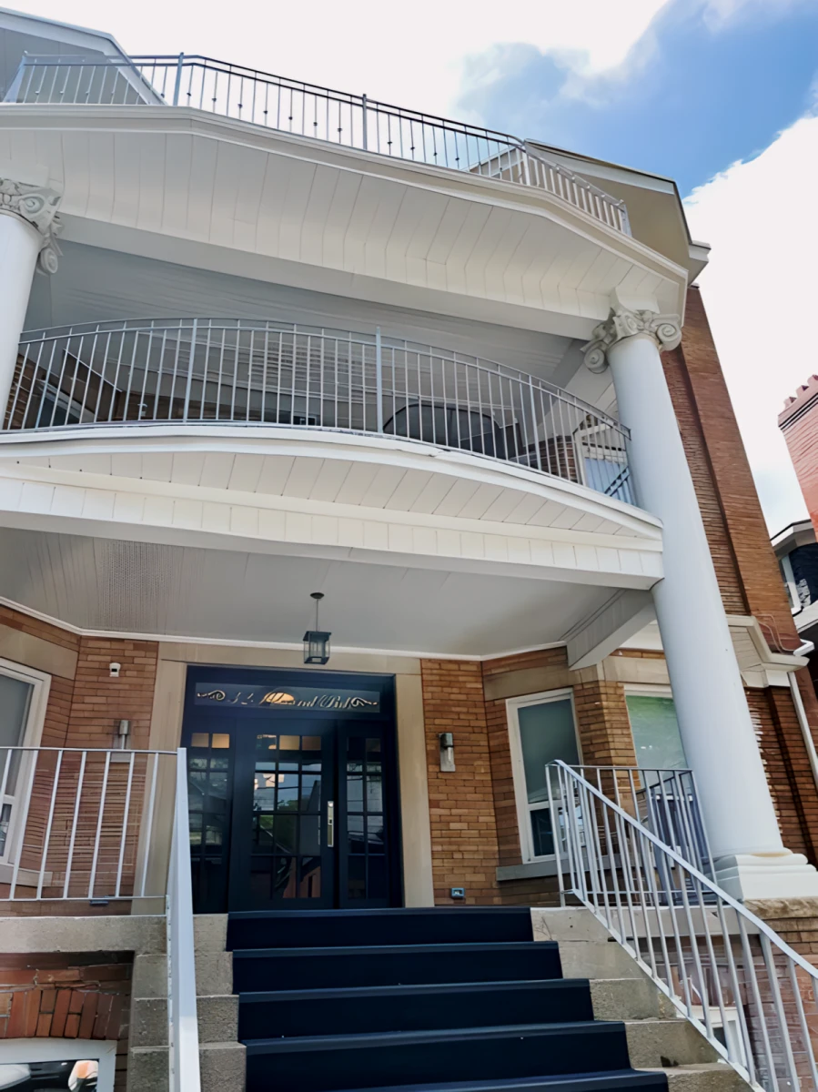 Dream House Yorkville 0