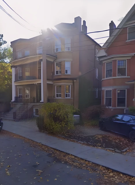 Dream House Yorkville 2