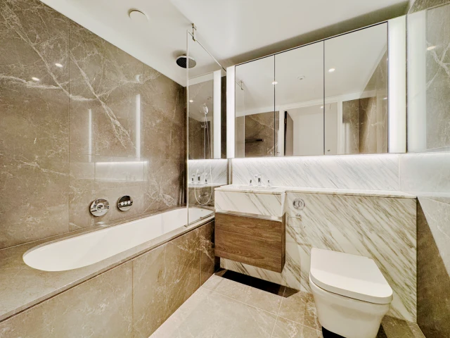 FH-One Thames City 2