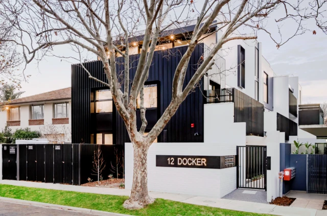 Docker Street Apartments 3