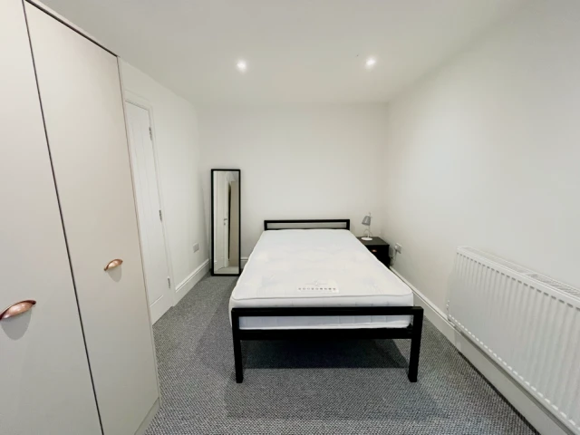 20C Portland Street 2