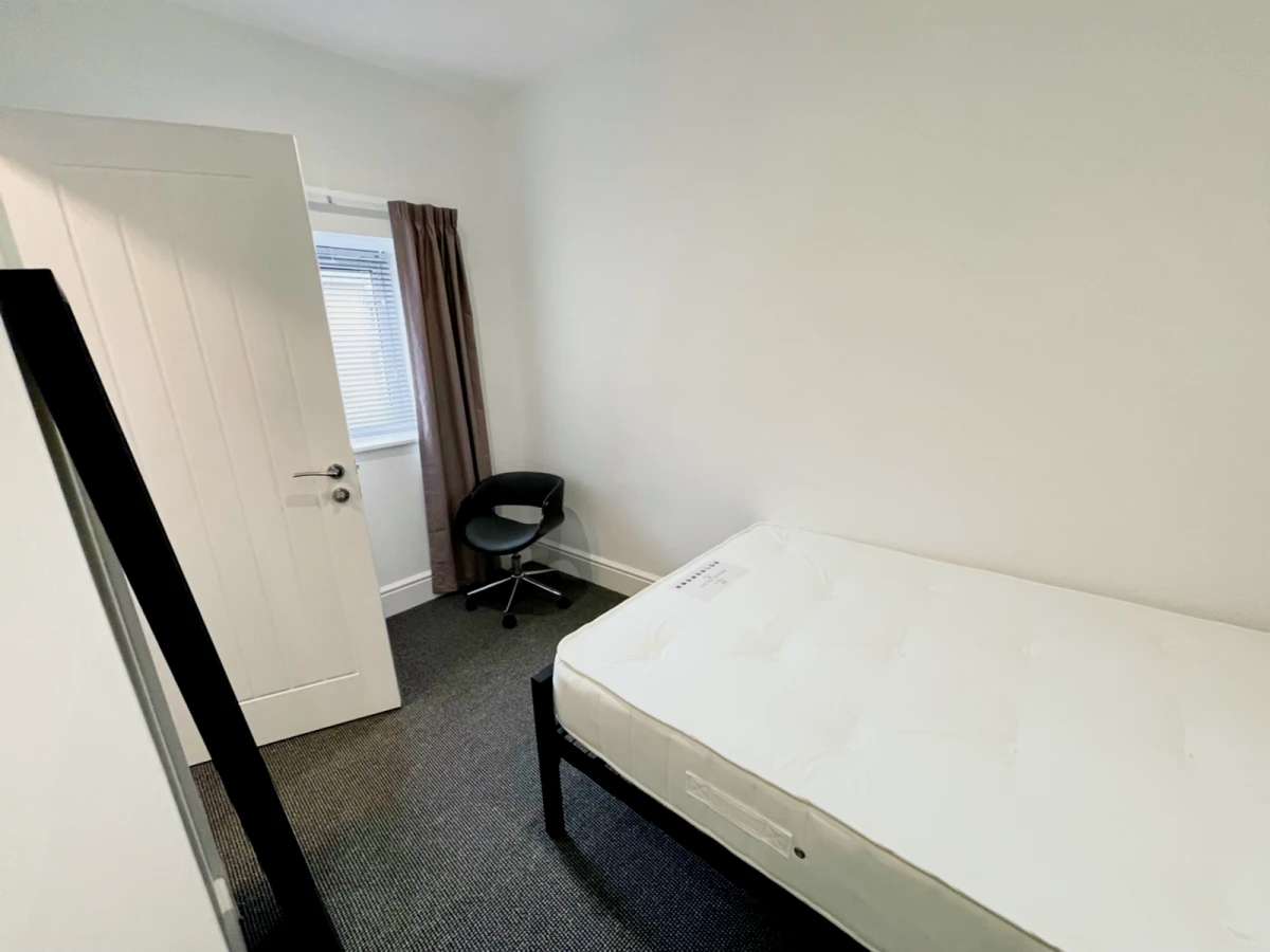 20G Portland Street 0