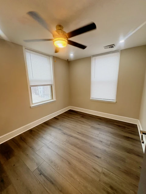 CA - 213-215 South 41st Street 3