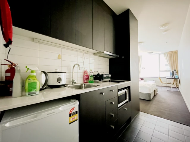 43 Therry Street - Melbourne student accommodation - 1 Bedroom*1111
