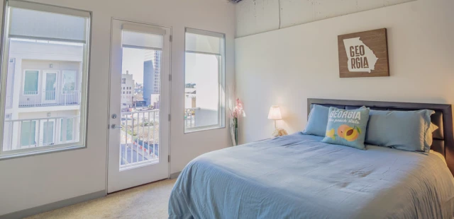 2 Bedroom Apartment Near EMORY University Hospital 3