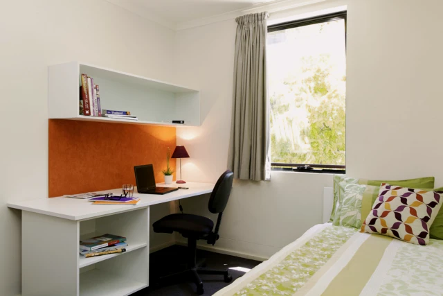 uhomes.com | Student Accommodation, Housing, Flats, Apartments for Rent
