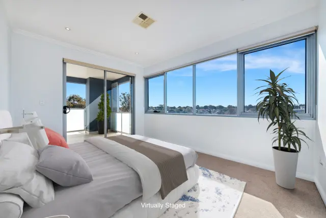 Penthouse: 92 Majors Bay Road,Concord,New South Wales 2137 2