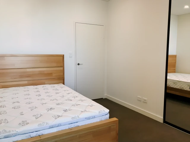 16 Gadigal Avenue 2