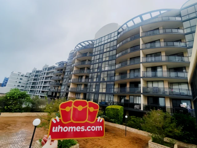 243 Anzac Parade Kingsford 3