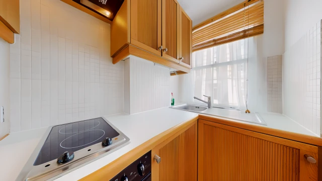 Cartwright Gardens 11312# 1
