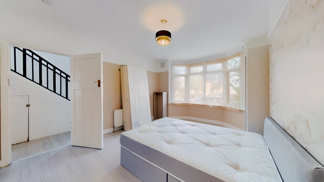 Stanford Road 12452# 4