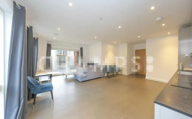 Pandorea House, 35 Lismore Boulevard , London ,  NW9 4DL 3