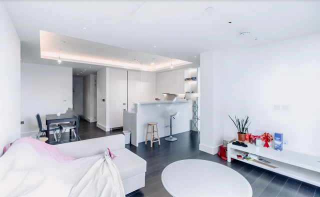 Flat 15 Carrara Tower, 250 city road, London, EC1V 2AB 4